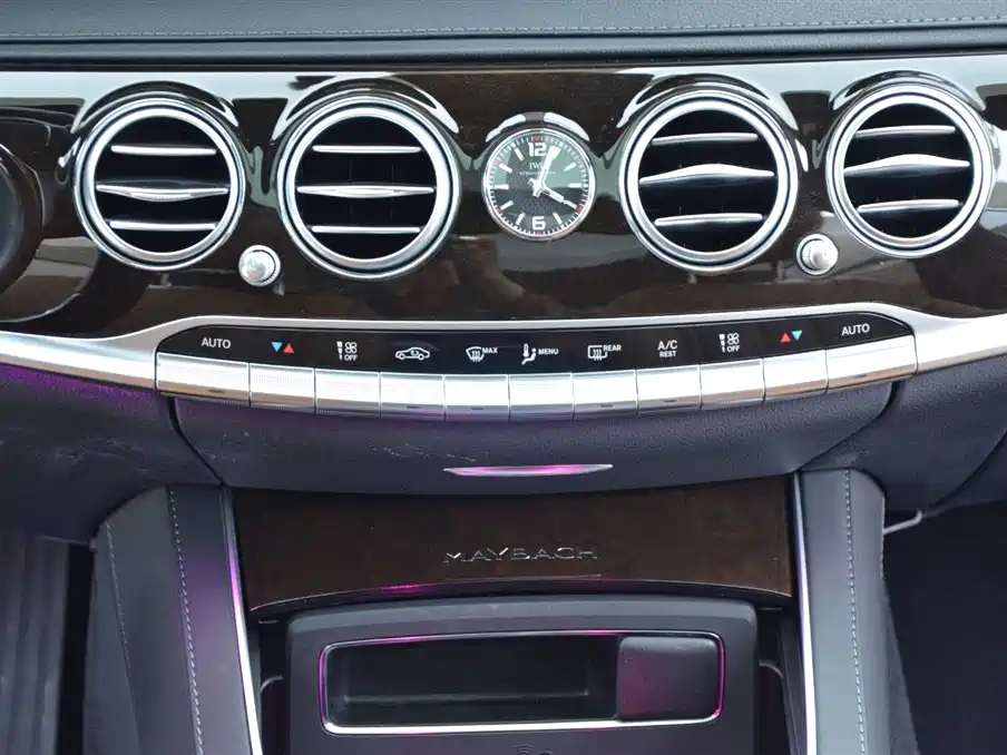 Mercedes-Benz Maybach S-Class 2020 S 450 4MATIC Collector's Edition фото 8
