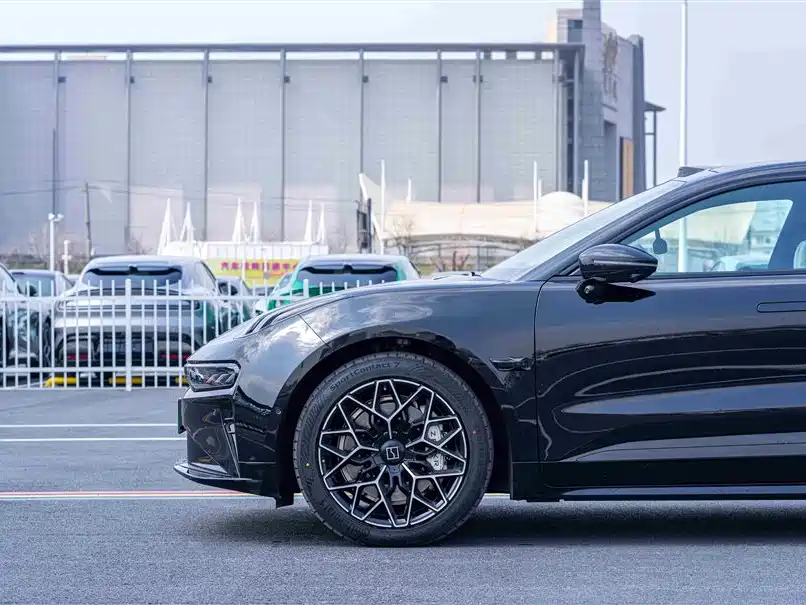 ZEEKR EXTREME KRYPTON 001