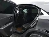 Photo 15 - Cadillac XT4