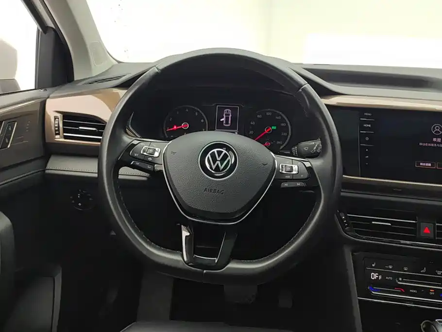 Volkswagen Tharu, миниатюра 15