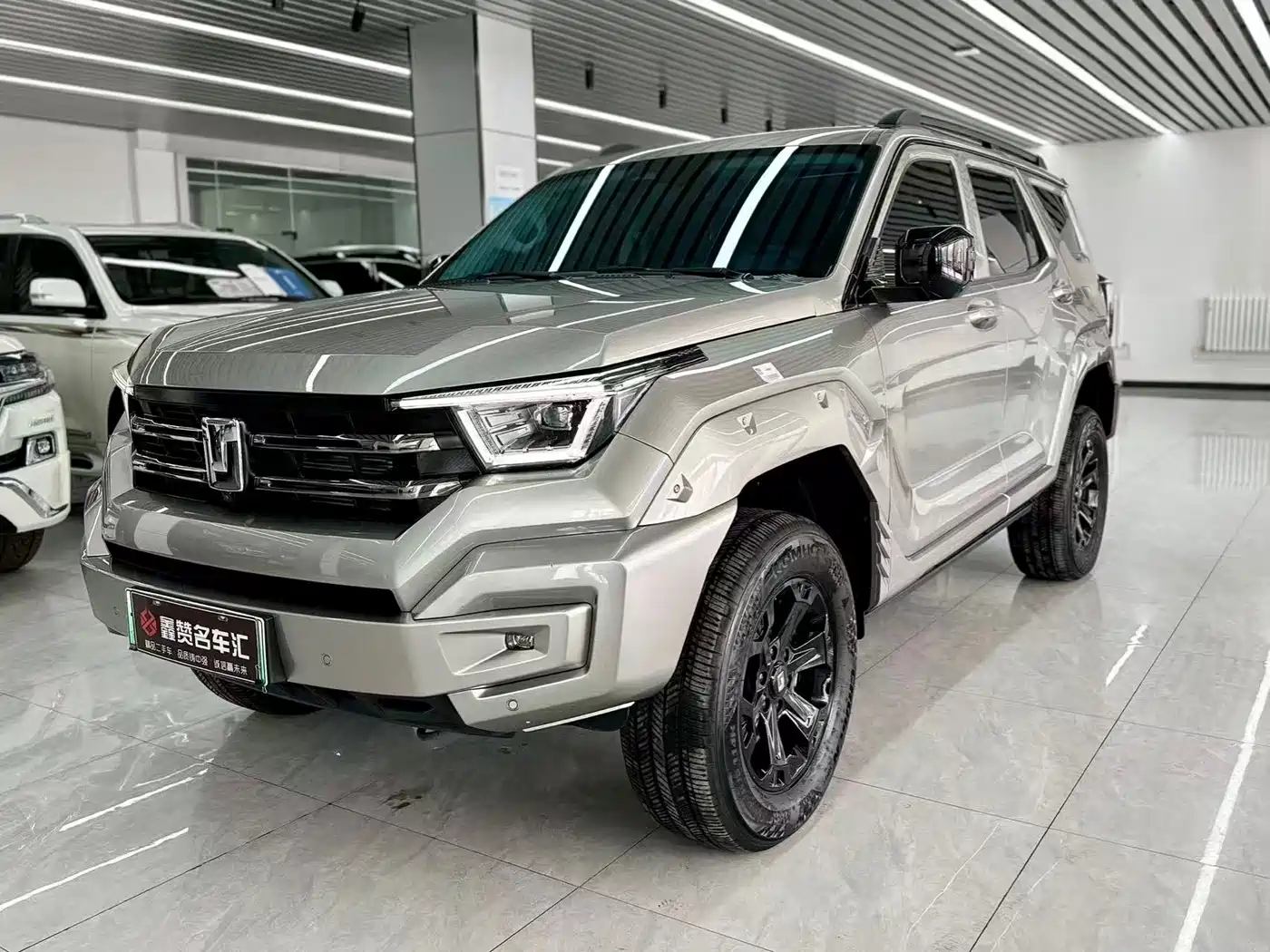 TANK TANK 400 NEW ENERGY