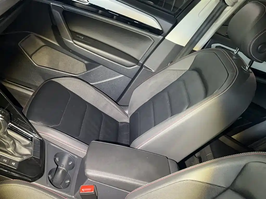 Volkswagen Tayron 2020 330TSI 2WD Luxury Smart Edition фото 8