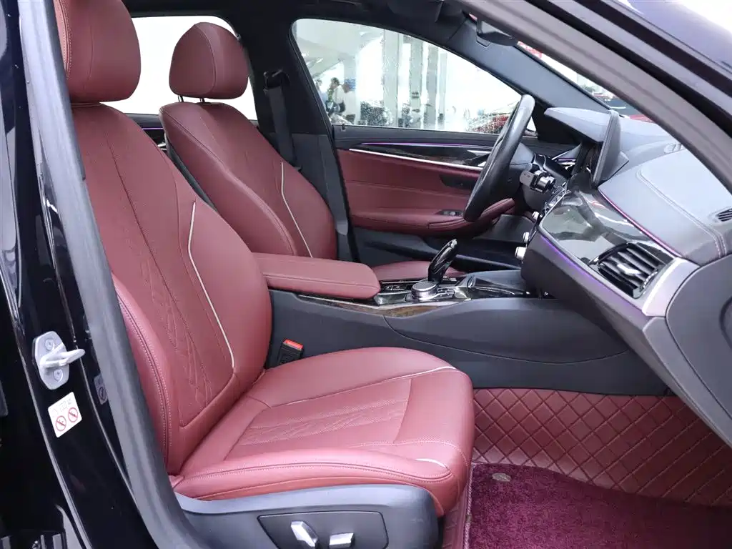 BMW 5 Series 2022 Model Second Facelift 525Li M Sport Package фото 20