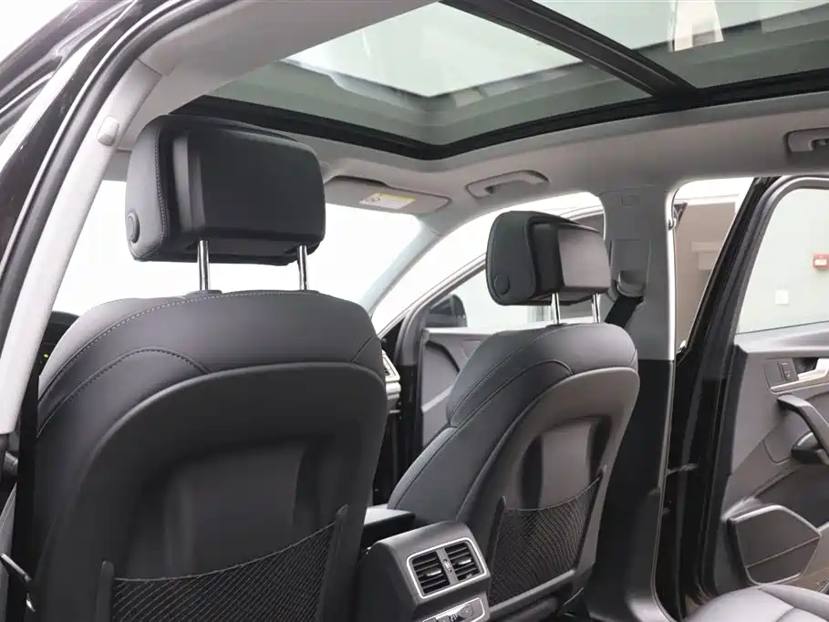 Audi Q5L 2022 Facelift 40T Luxury Dynamic фото 21