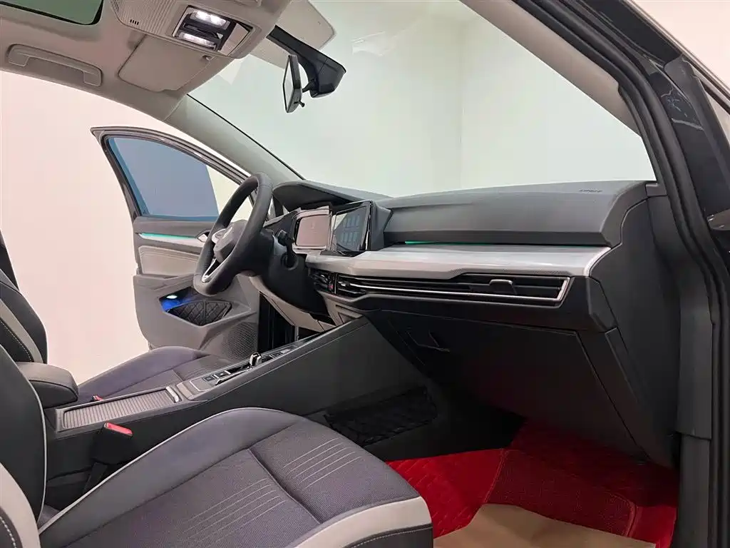 Volkswagen Golf 2021 280TSI DSG Pro фото 5