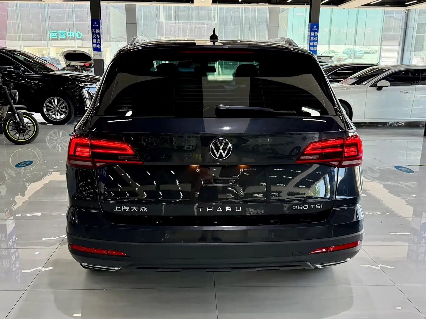 Volkswagen Tharu 2022 280TSI FWD Luxury Edition фото 10