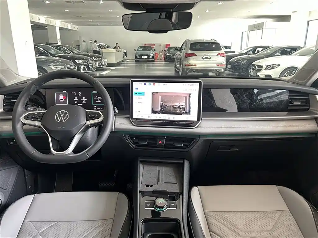 Volkswagen Tayron 2025 Tayron L 330TSI 2WD Elite фото 6