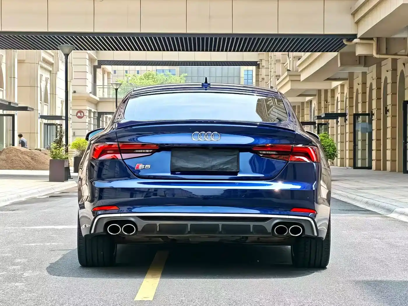 AUDI S5