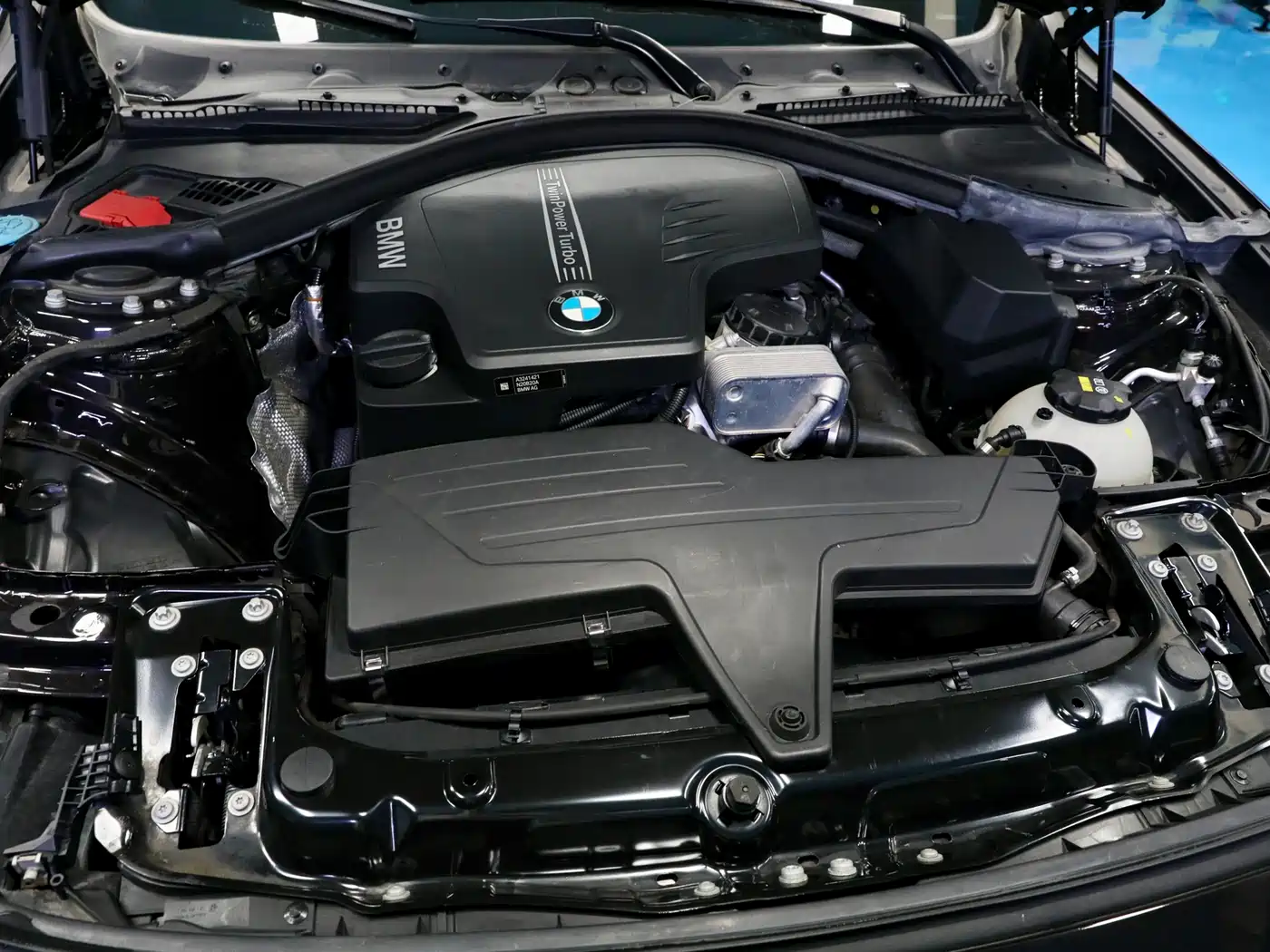 BMW 3 Series GT 2016 328i xDrive Design Package фото 9
