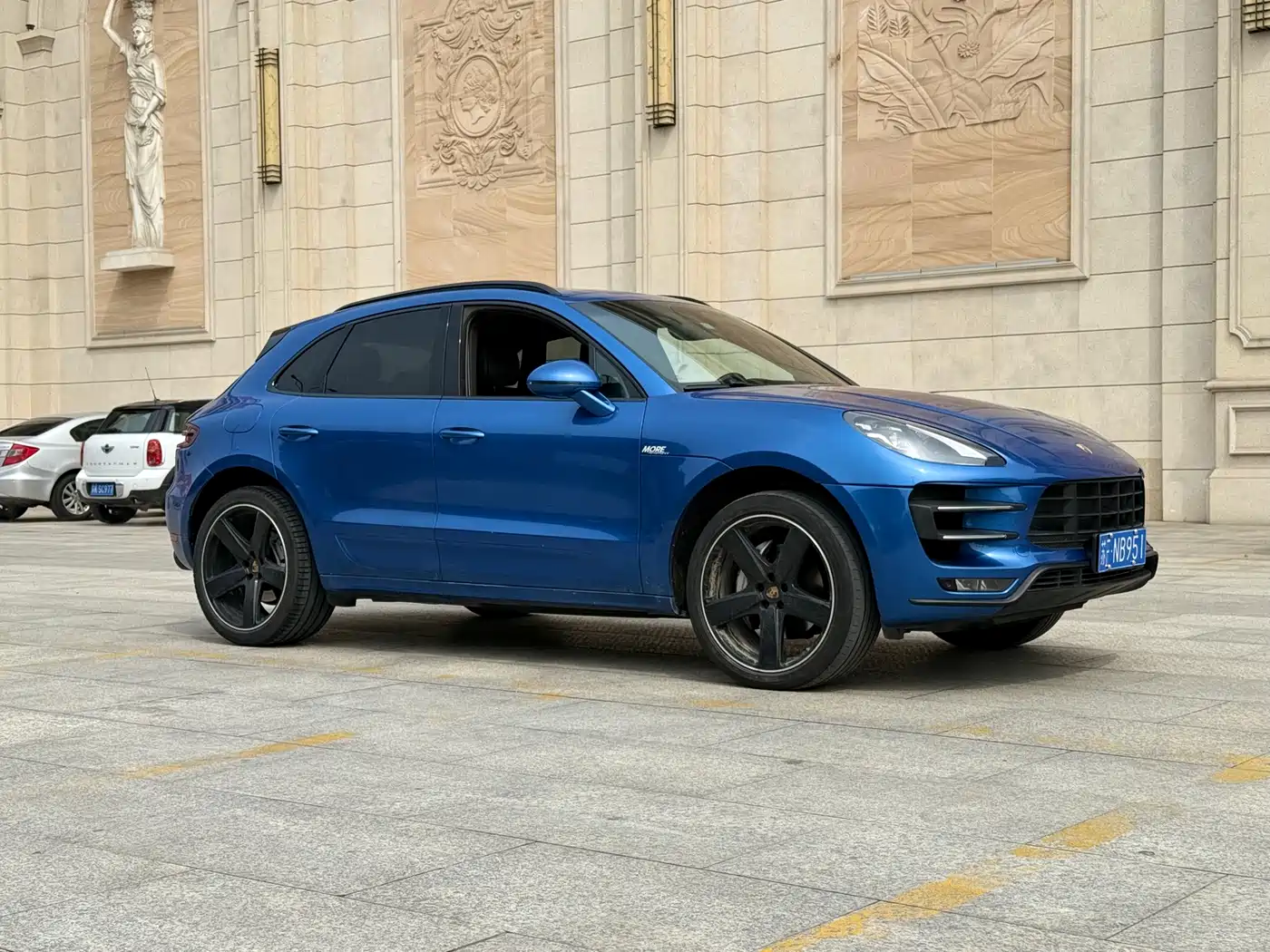 Porsche Macan 2016 Macan S 3.0T фото 3