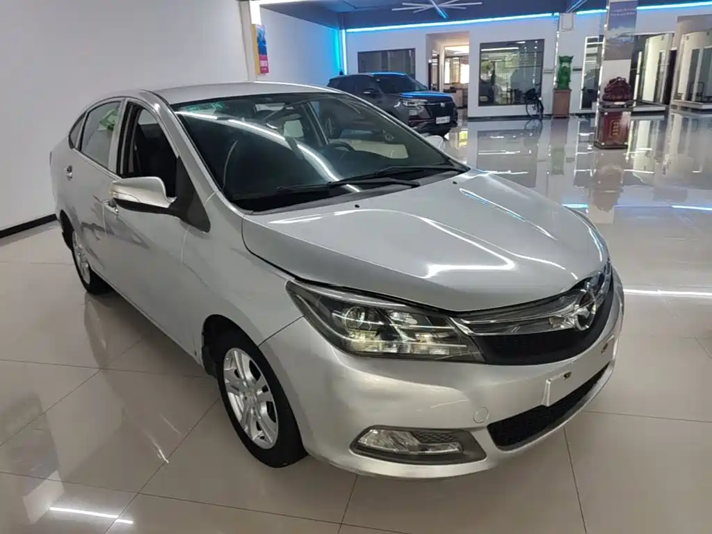 Photo 4 - Haima M3