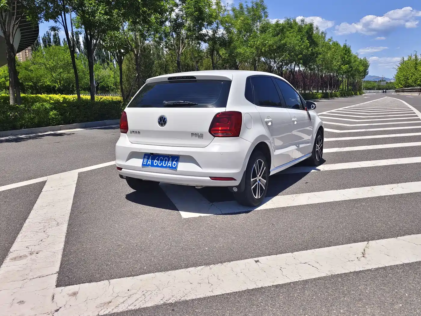 Volkswagen Polo 2016 1.6L Automatic Comfort фото 8