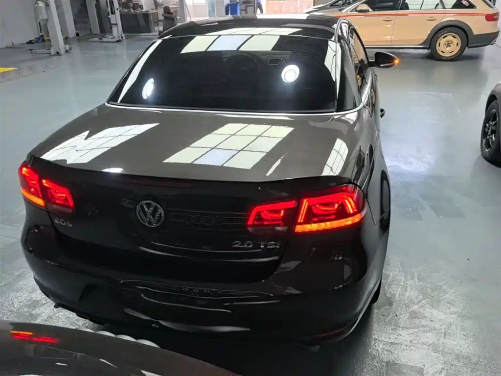 Volkswagen Eos 2011 Model 2.0TSI фото 6
