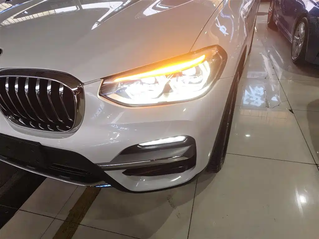 BMW X3 2018 xDrive25i Luxury Package China VI фото 24