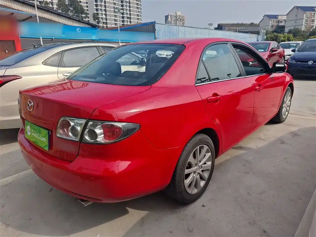MAZDA 6