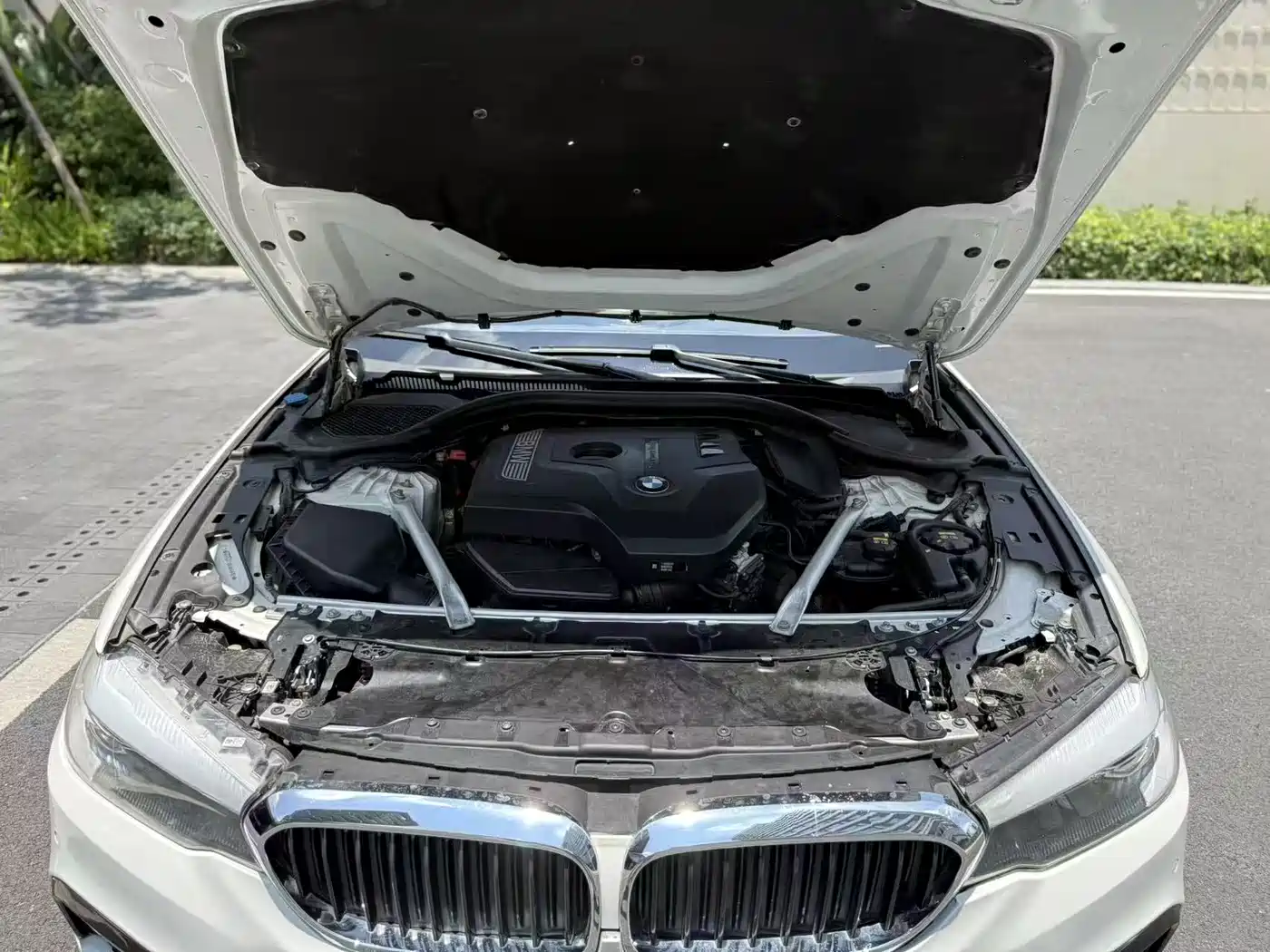 BMW 5 Series (Import) 2018 525i M Sport Package фото 8