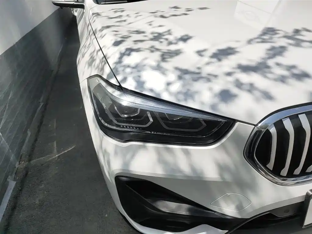 BMW X1 2022 sDrive25Li Leading фото 13