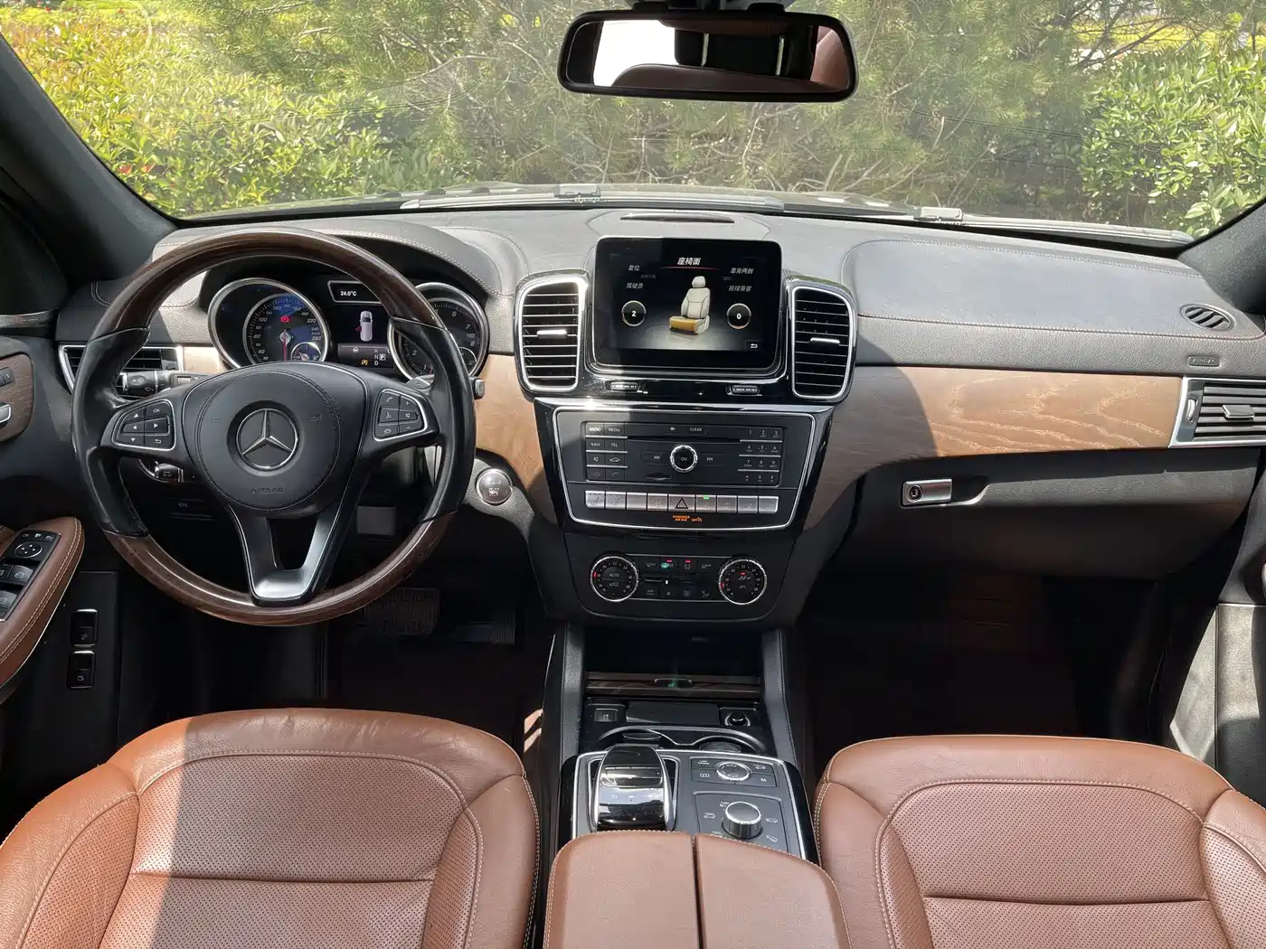 Mercedes-Benz GLS 2016 GLS 500 4MATIC фото 5