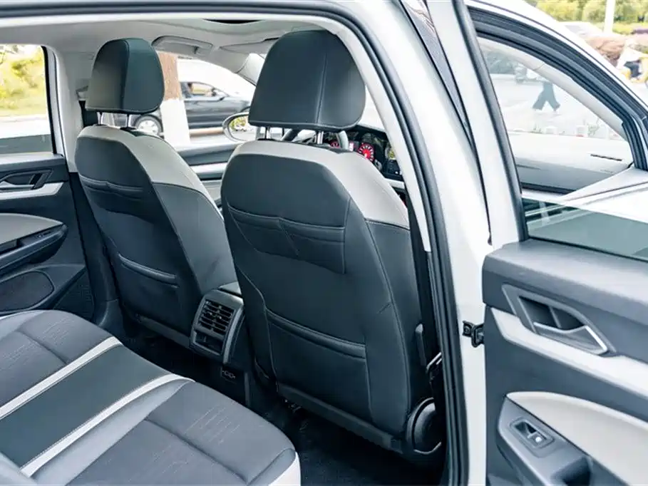 Volkswagen Golf 2021 200TSI DSG Pro фото 18