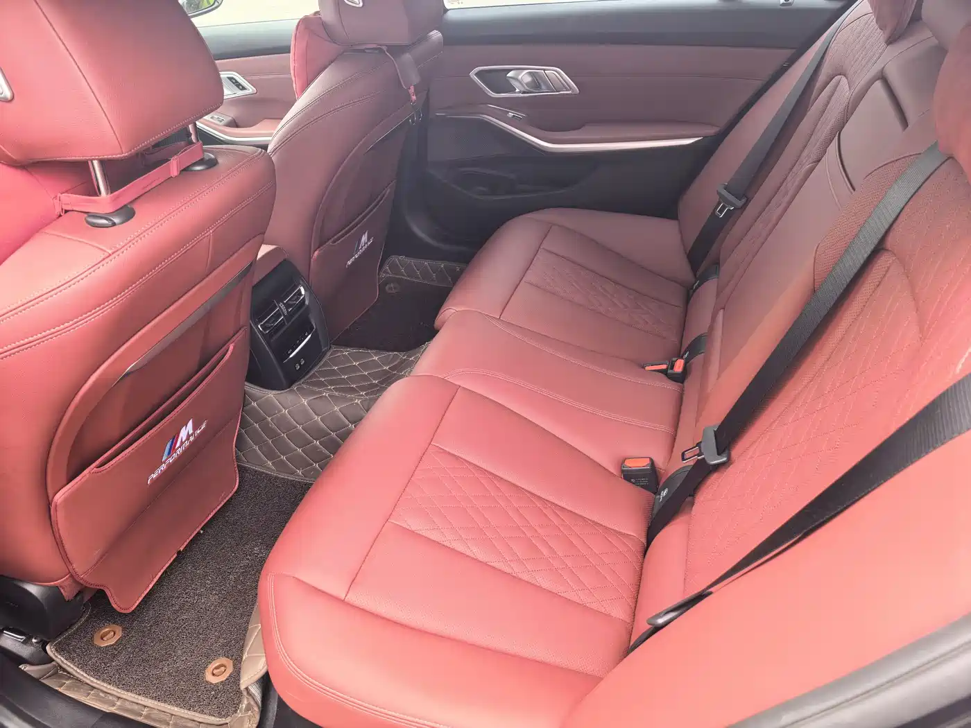BMW i3 2025 eDrive 35 L фото 6