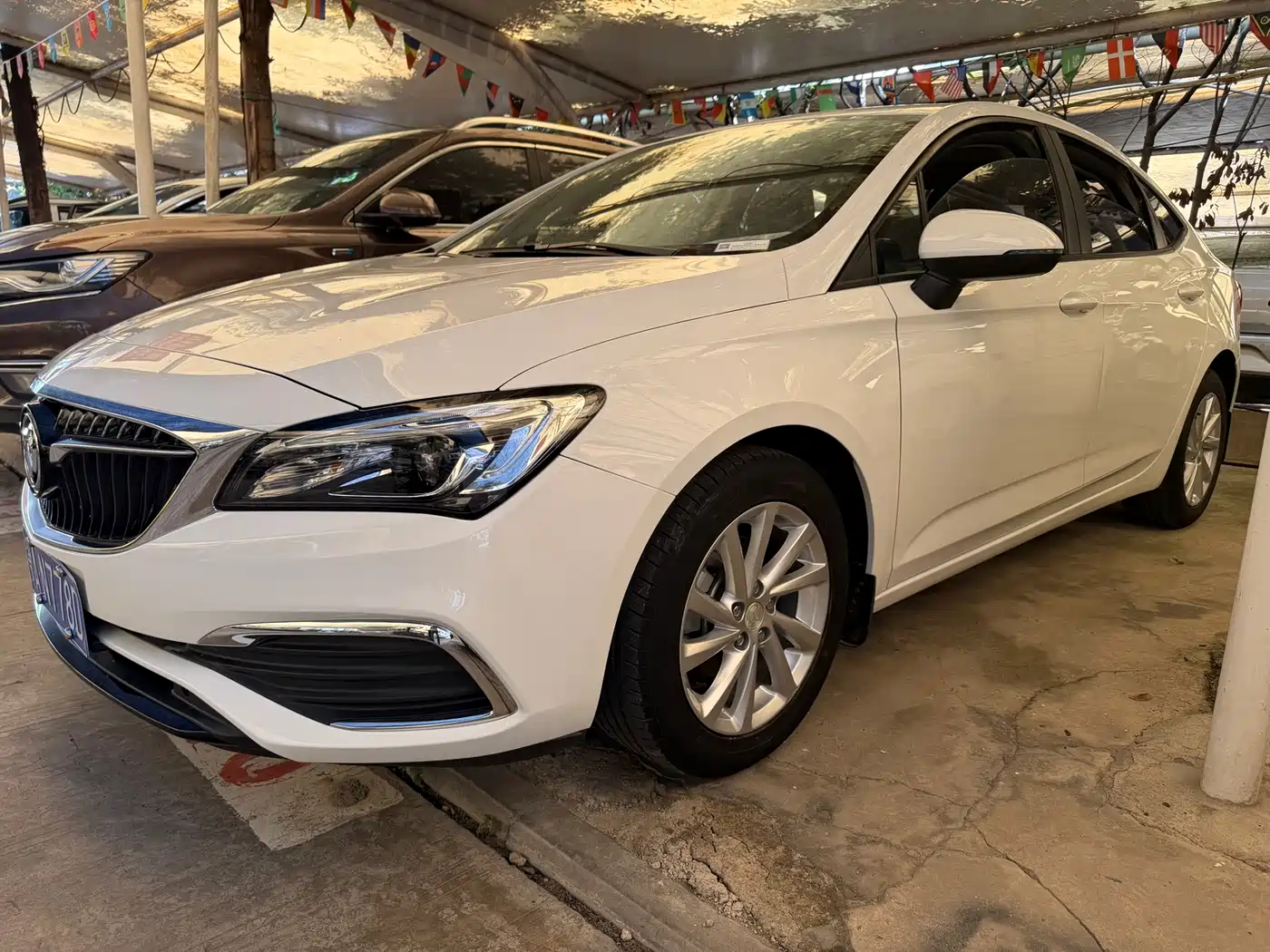 Buick Verano 2019 Sedan 15S Auto Leading фото 3