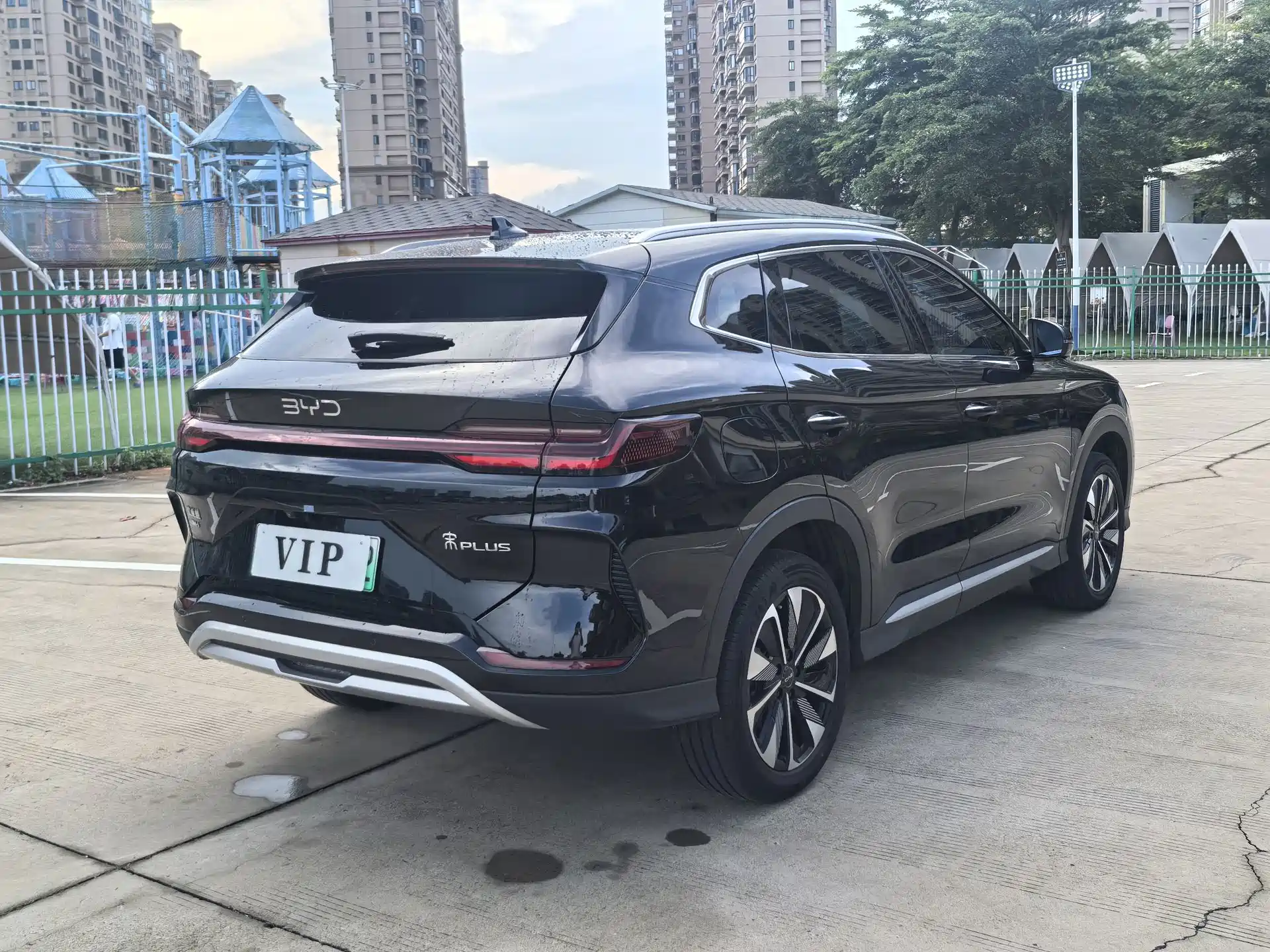 Photo 7 - BYD Song PLUS PHEV