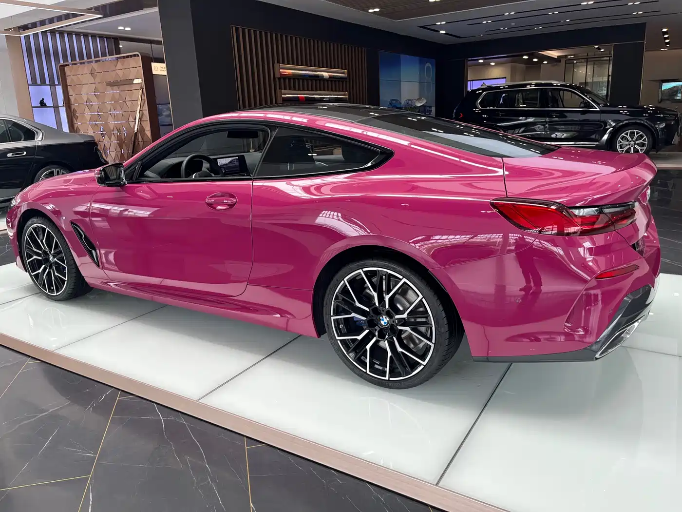 BMW 8 Series 2022 840i Coupe M Sport Package фото 2