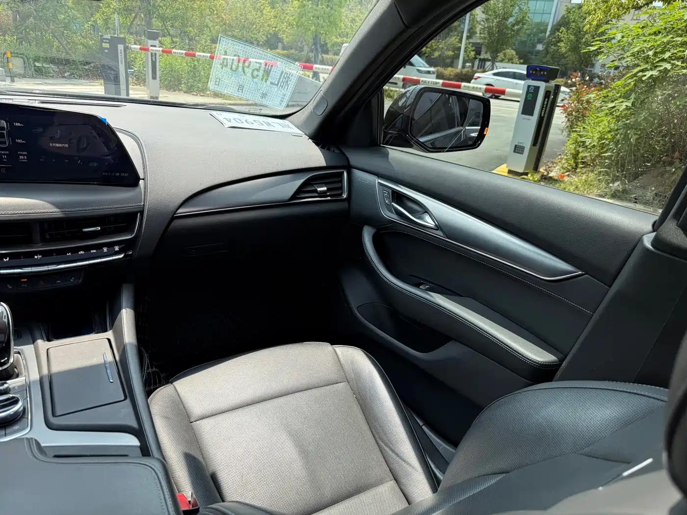 Cadillac CT5 2024 28T Luxury Model Pro фото 10