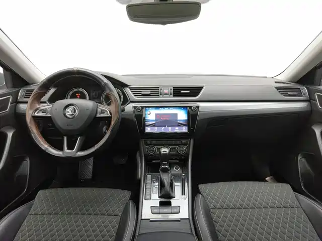 Škoda Superb 2018 TSI330 DSG Comfort Edition China V — фото 5