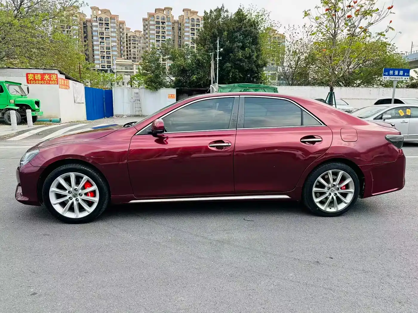 Toyota Reiz 2010 2.5V Style Elite Edition фото 5