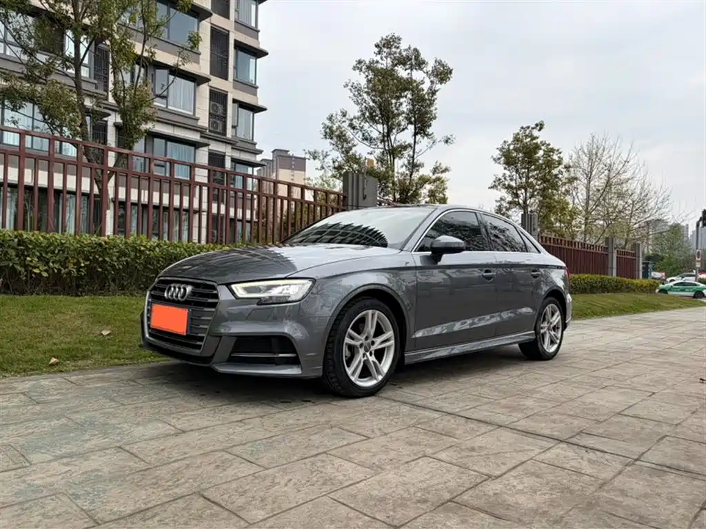 Audi A3 2020 Limousine 35 TFSI Fashion China VI фото 2