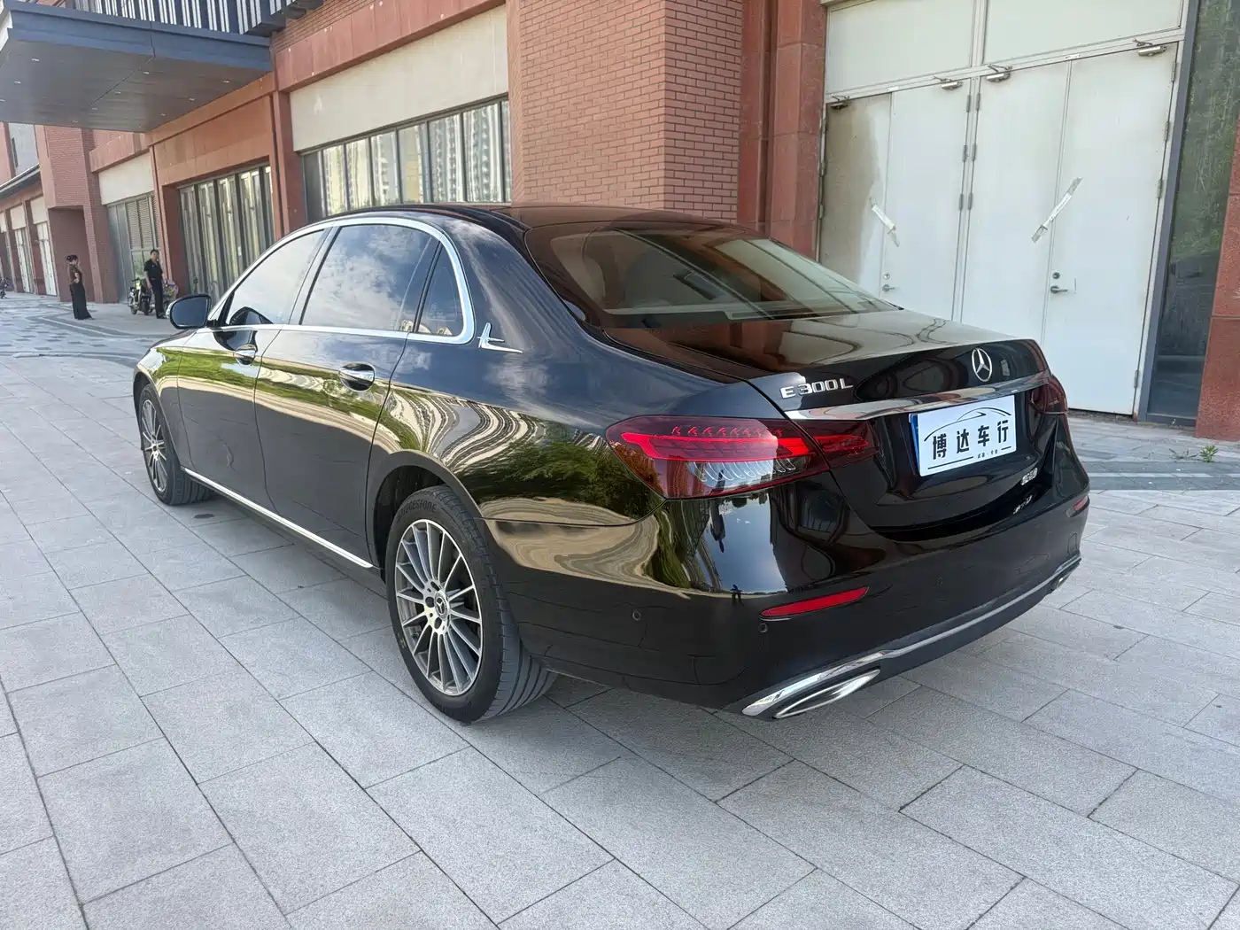 Mercedes-Benz E-Class 2022 E 260 L фото 10