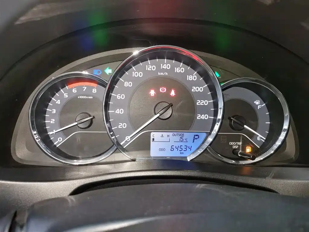 Toyota Corolla 2017 Facelift 1.2T S-CVT GL фото 8