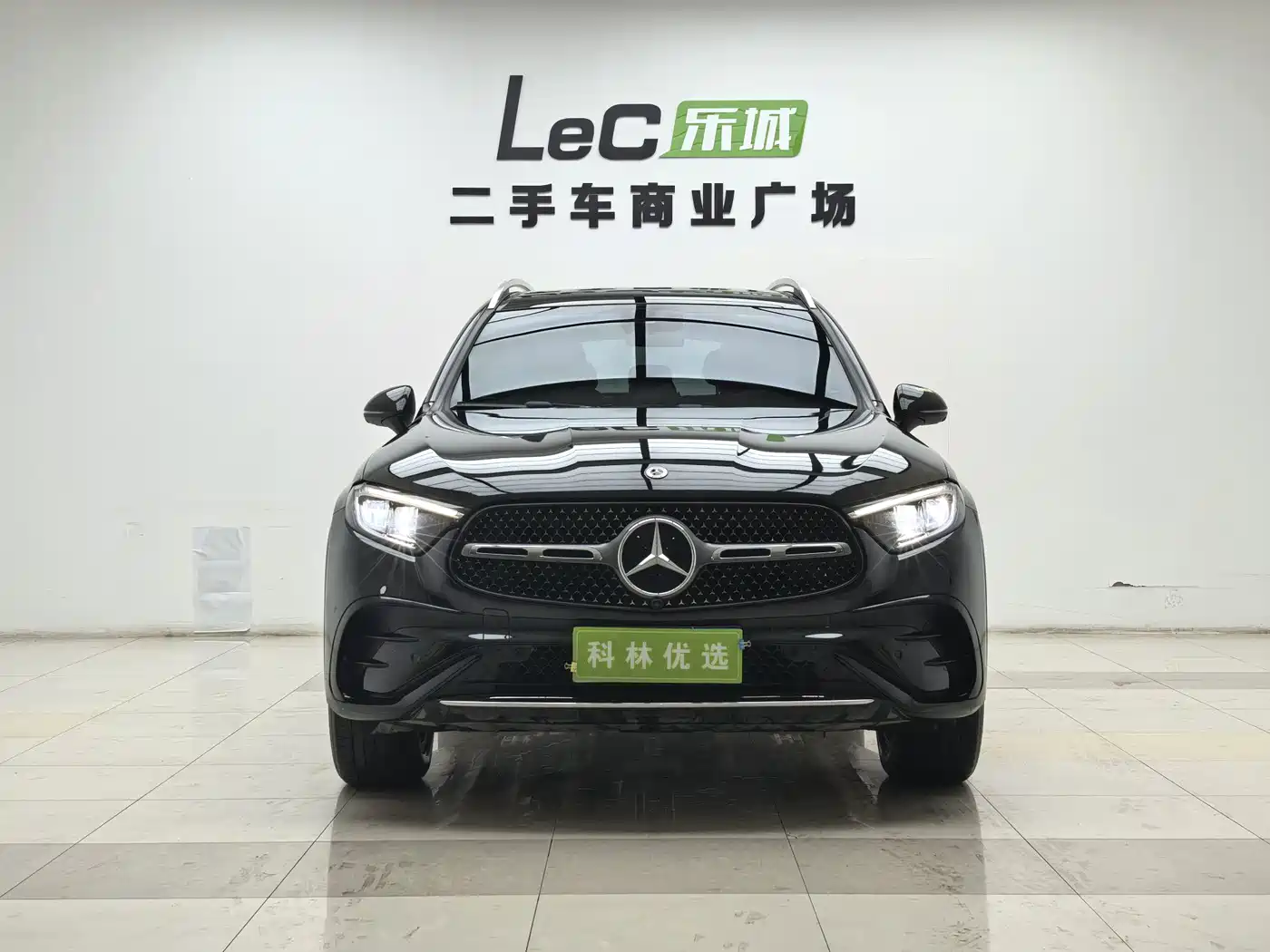 MERCEDES-BENZ GLC