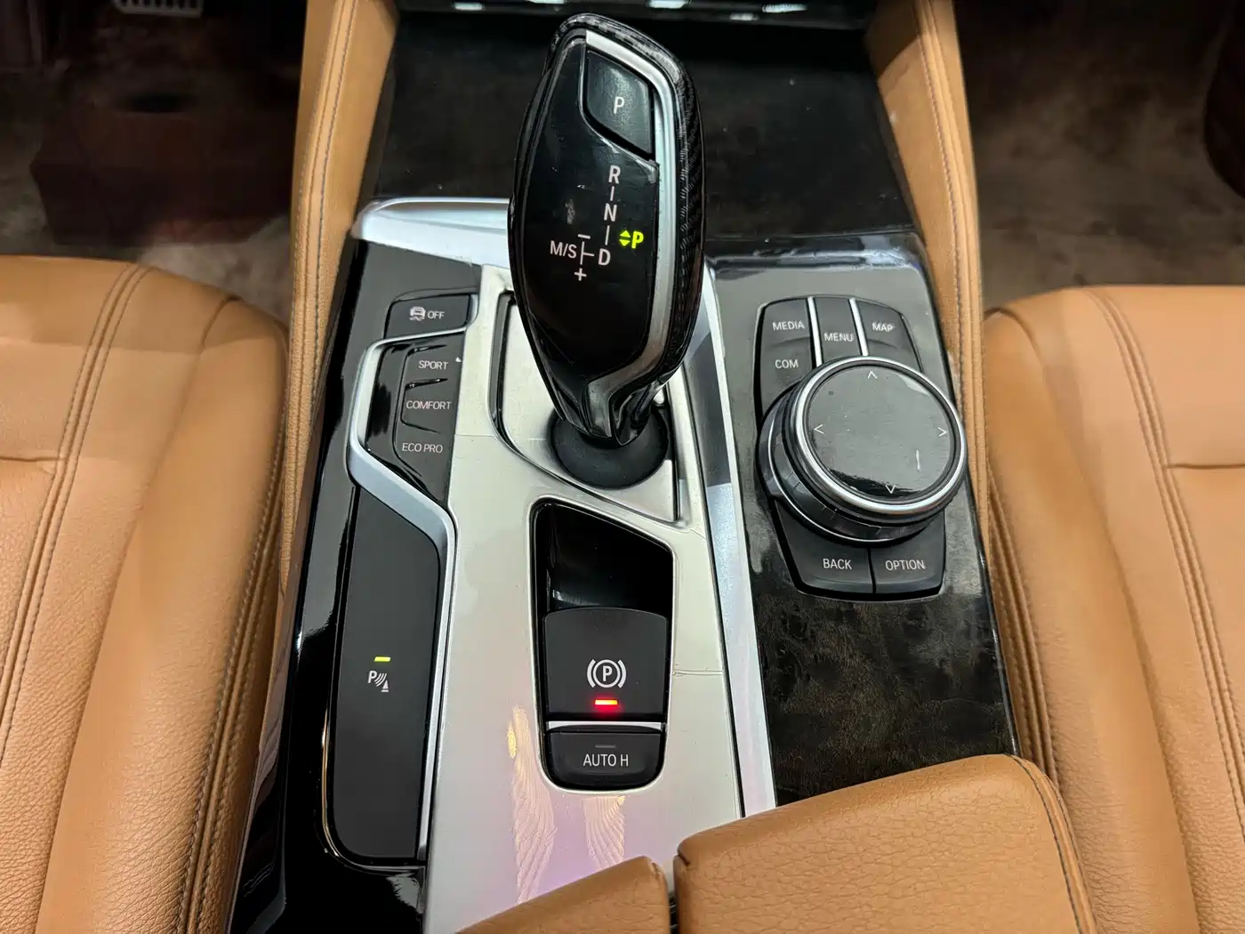 BMW 5 Series 2018 530Li Leading M Sport Package фото 25