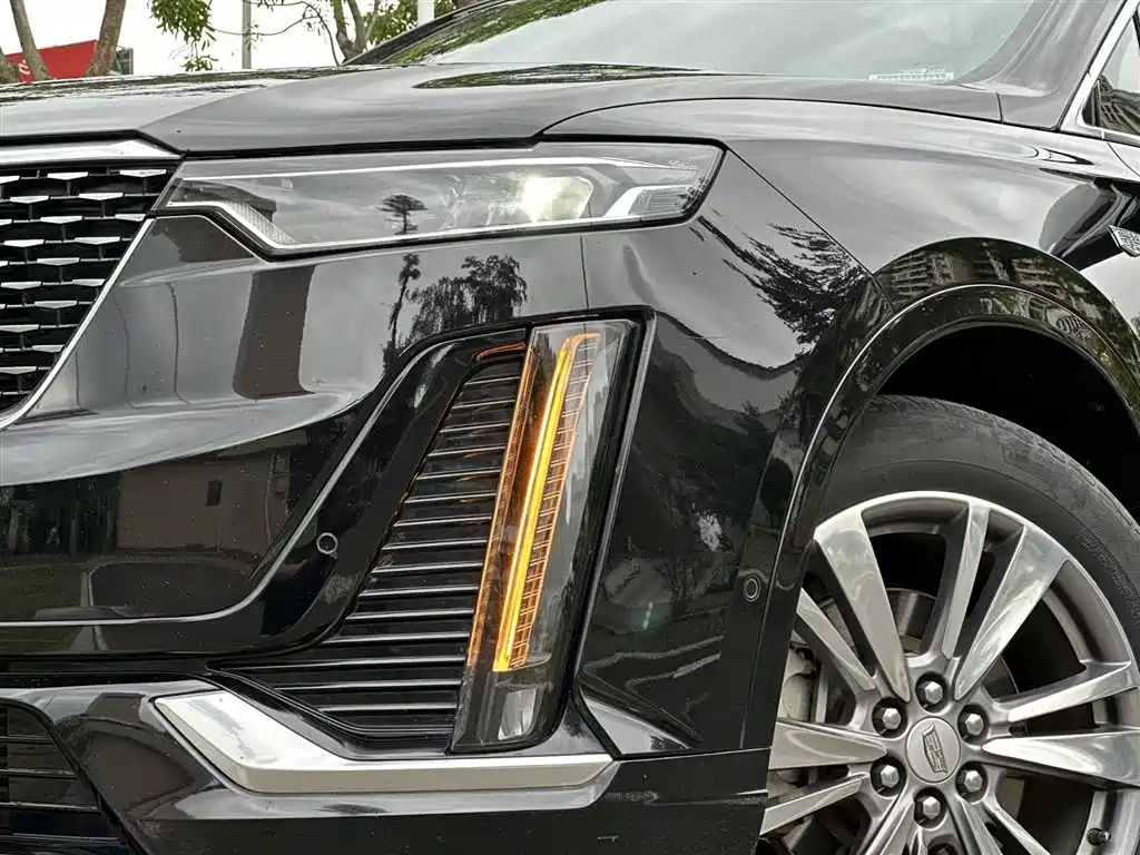 Cadillac XT6 2020 28T 6-Seater 4WD Luxury Ultimate Audio Edition фото 13