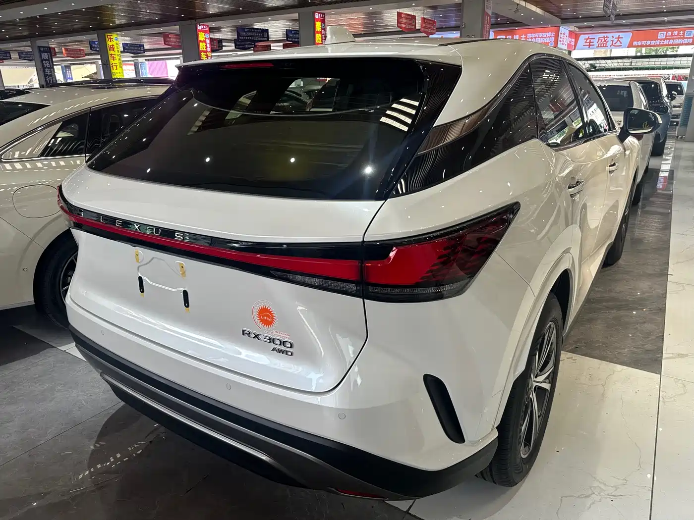 Lexus RX 2026 300 AWD Premium Edition фото 8