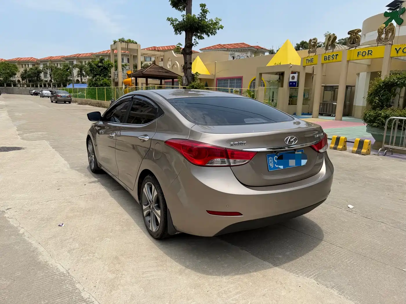 Hyundai Langdong 2013 1.6L Automatic Premium фото 5