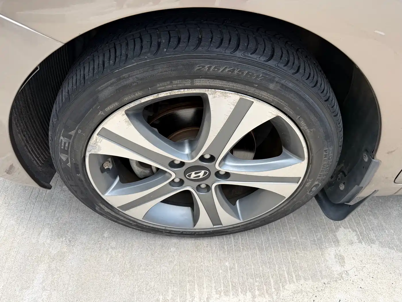 Hyundai Langdong 2013 1.6L Automatic Premium фото 13