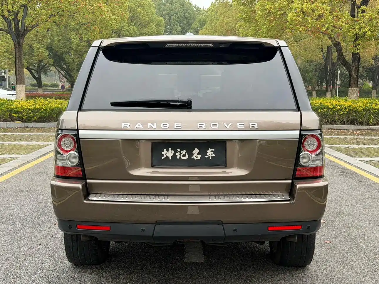 Land Rover Range Rover Sport 2013 3.0 TDV6 Diesel Ultimate Sport Edition фото 18
