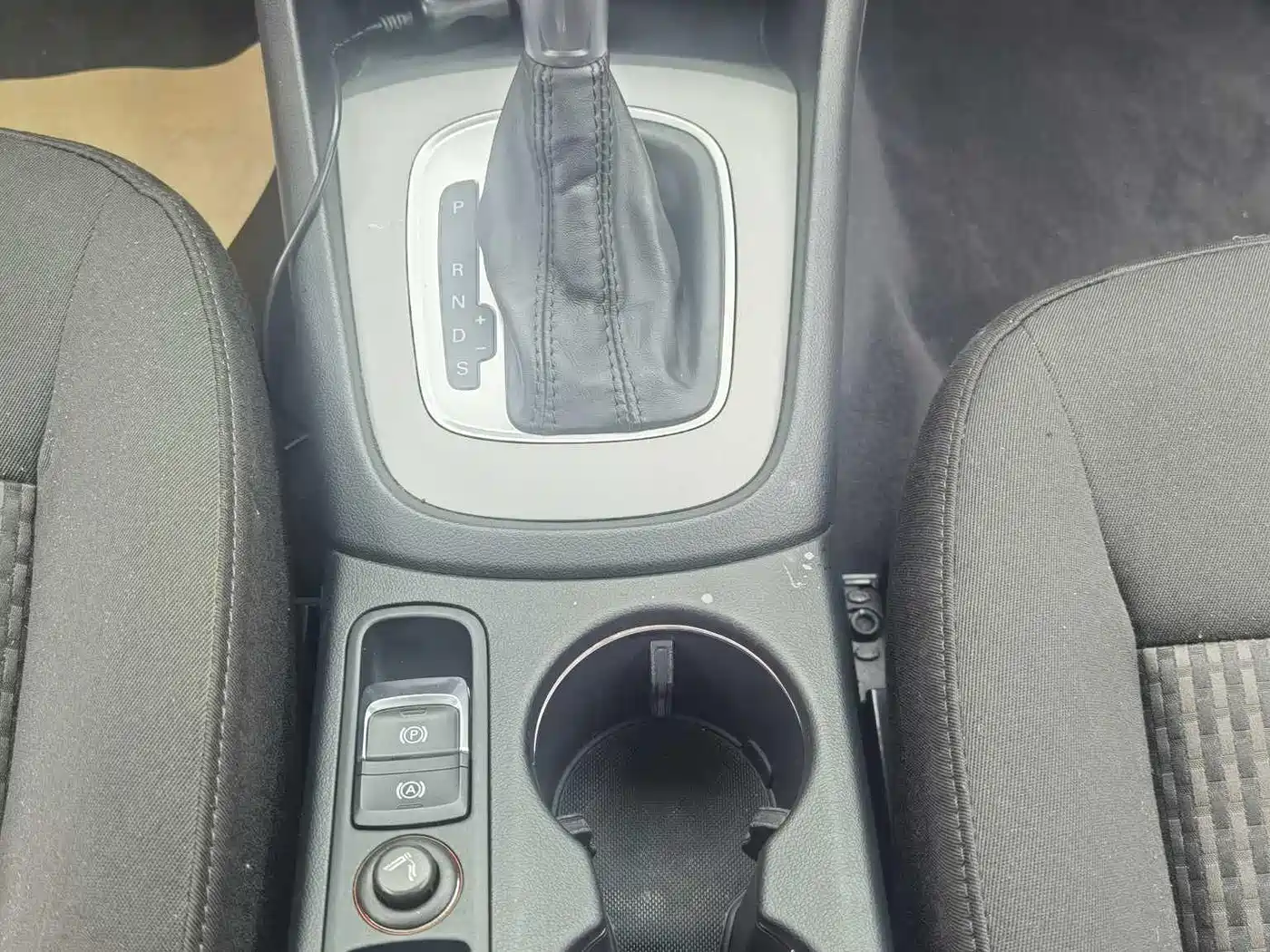 Audi Q3 2015 30 TFSI Progressive фото 12