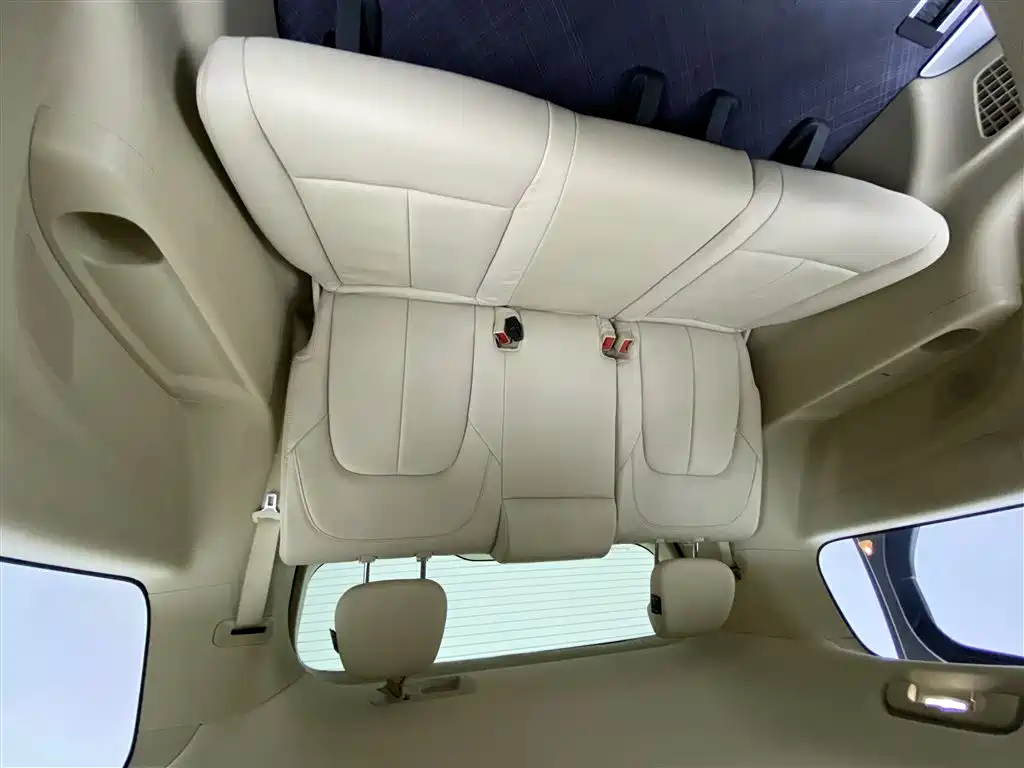 Buick GL8 2023 ES Landmaster Exclusive фото 12