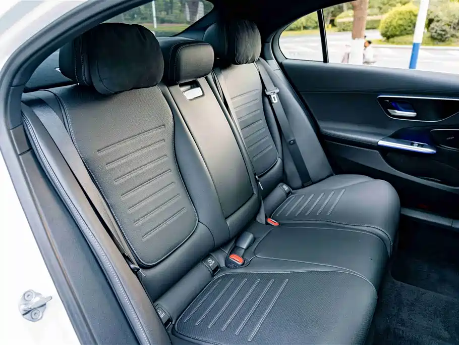 Mercedes-Benz C-Class 2023 C 260 L Sport фото 18