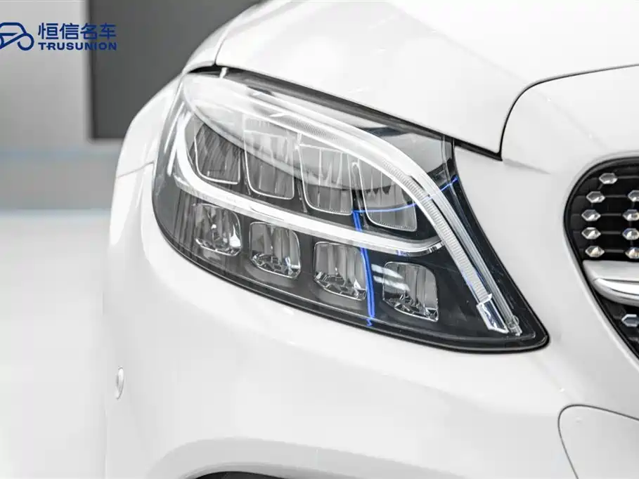 Mercedes-Benz C-Class 2020 Facelift C 260 L Sport фото 10