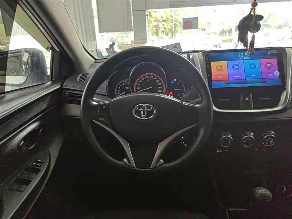 Toyota Vios 2021 1.5L Manual Chuangxing Edition фото 11
