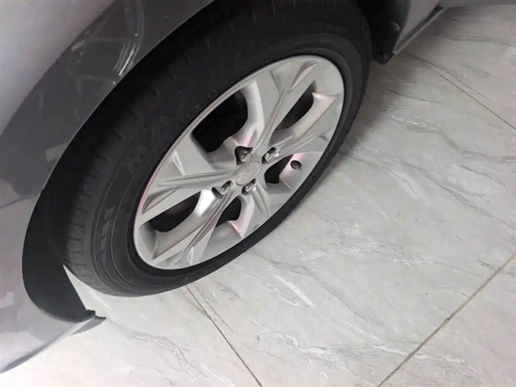 Chevrolet Cavalier 2020 325T Automatic Joy Edition фото 23