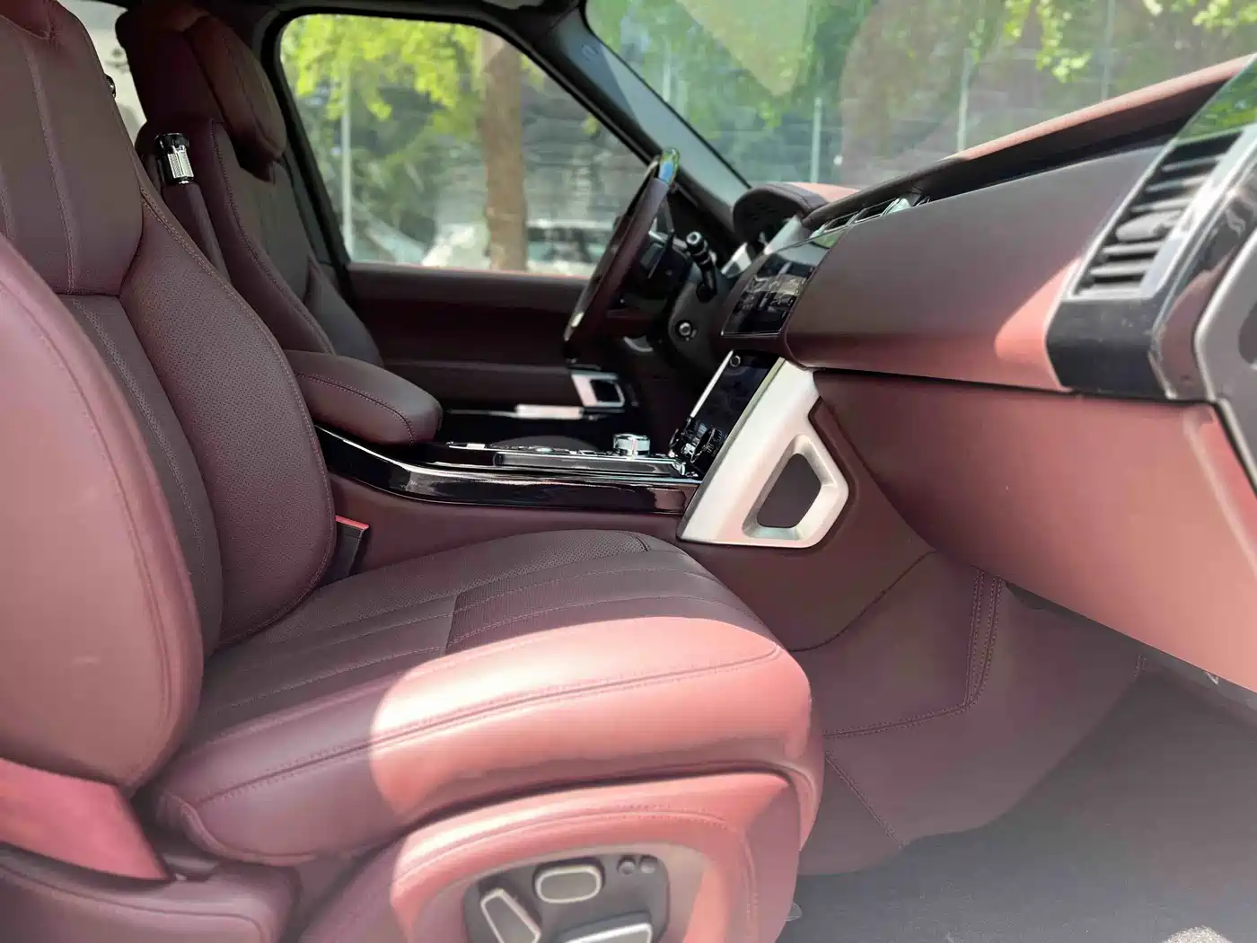 Land Rover Range Rover 2013 5.0 SC V8 Vogue SE фото 27
