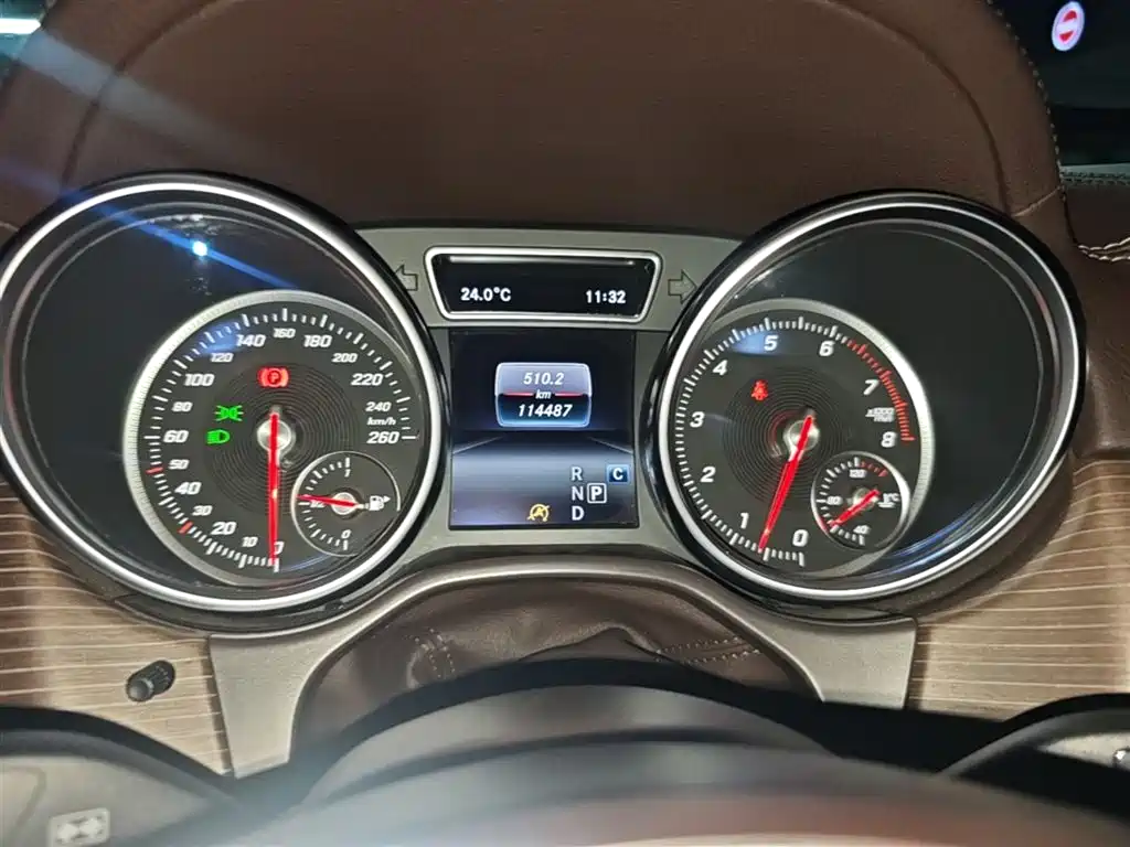 Mercedes-Benz GLE 2018 GLE 320 4MATIC Dynamic Ultimate Edition фото 18