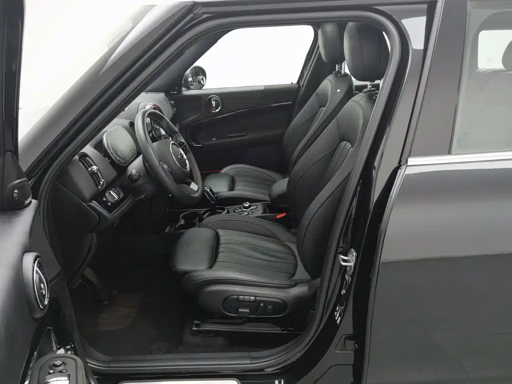 MINI COUNTRYMAN 2024 2023 Facelift 2.0T COOPER S ALL4 Blank Space Special Edition