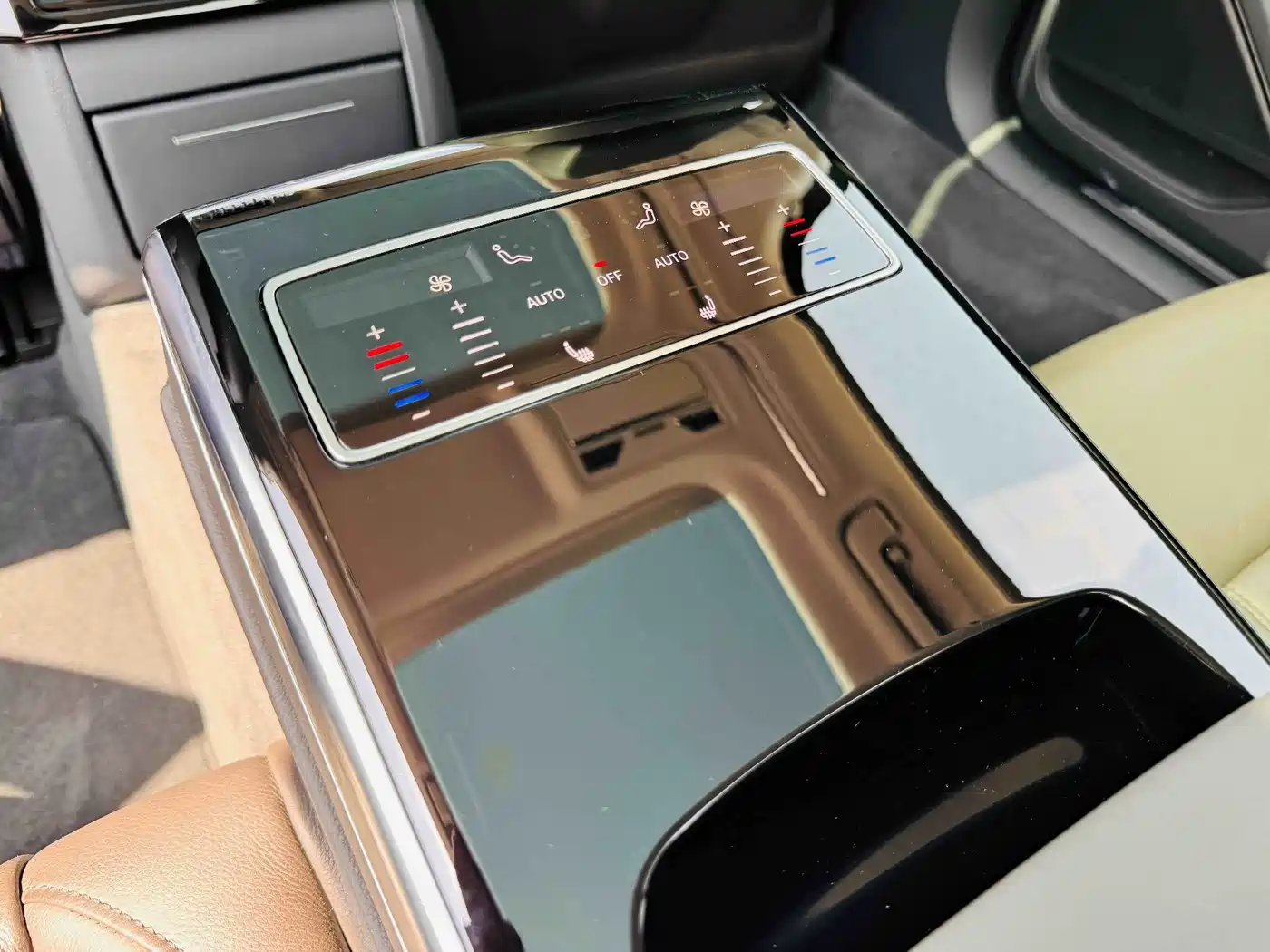 Audi A8 2018 A8L 55 TFSI quattro Launch Premium фото 13